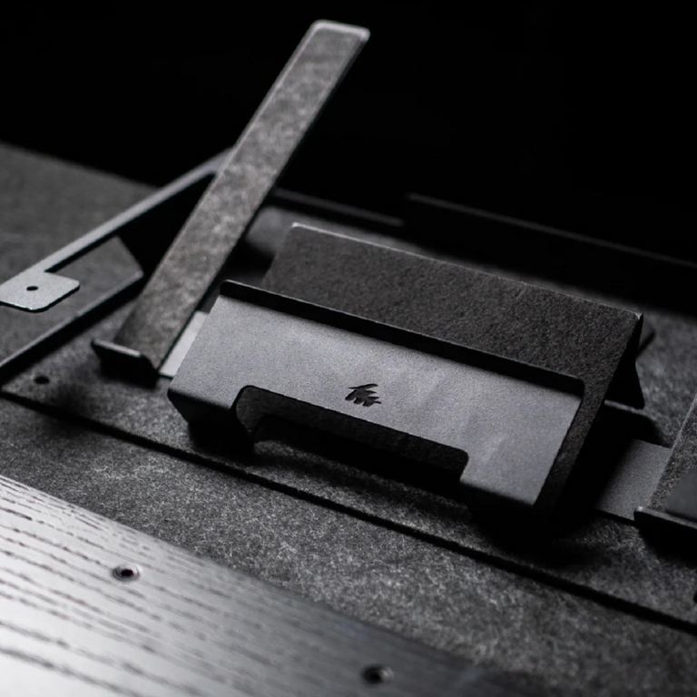 Modular laptop dock - Nordeco House