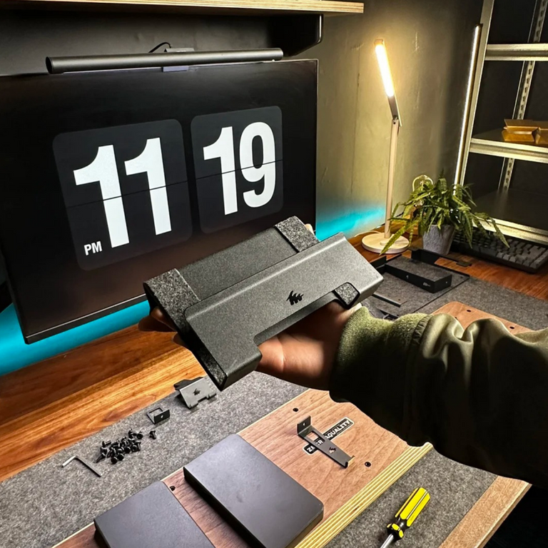 Modular laptop dock - Nordeco House