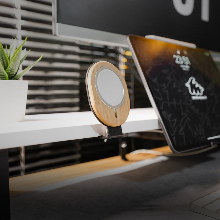 Modular MagSafe holder - Nordeco House